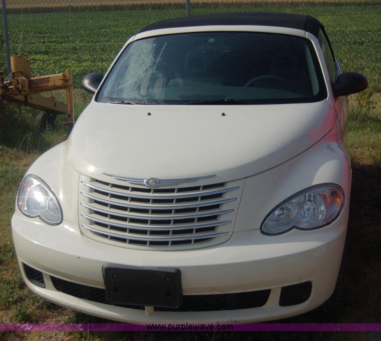 image for item A1211 2007 Chrysler PT Cruiser convertible