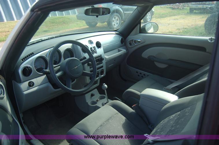 image for item A1211 2007 Chrysler PT Cruiser convertible