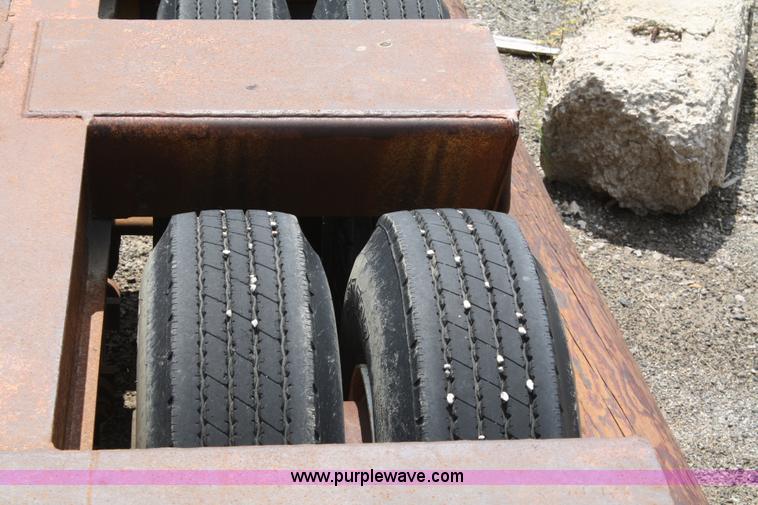 image for item A2178 1980 Hyster low boy trailer