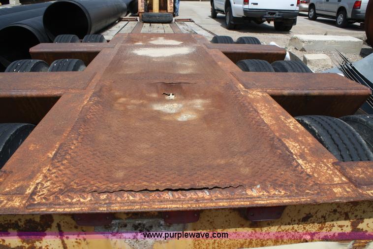 image for item A2178 1980 Hyster low boy trailer