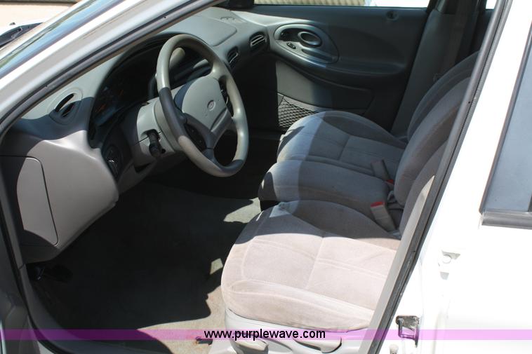 image for item A2222 1997 Ford Taurus GL