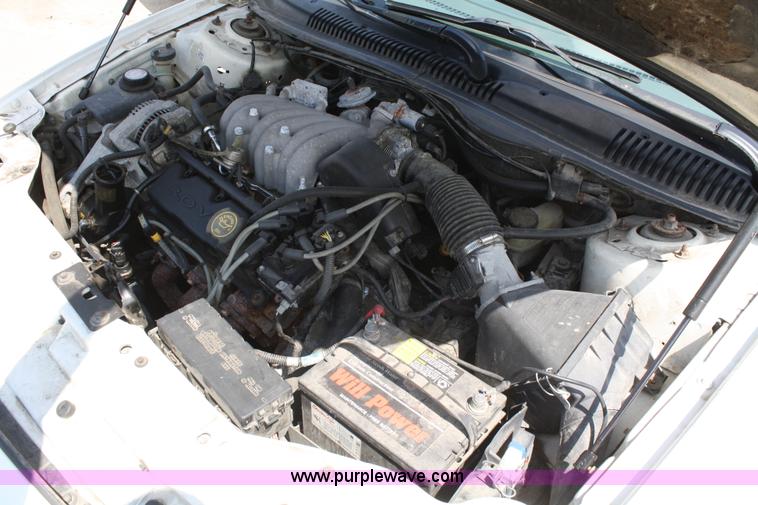 image for item A2222 1997 Ford Taurus GL