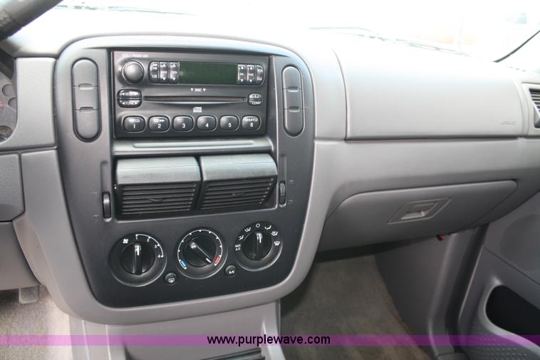 image for item A2225 2004 Ford Explorer XLS SUV