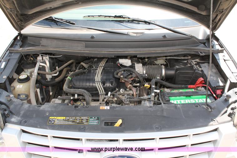 image for item A2226 2007 Ford Freestar SE