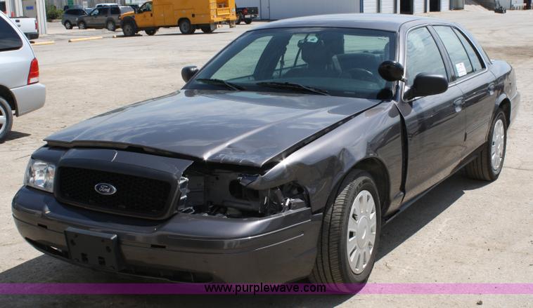 image for item A2227 2009 Ford Crown Victoria Police Interceptor