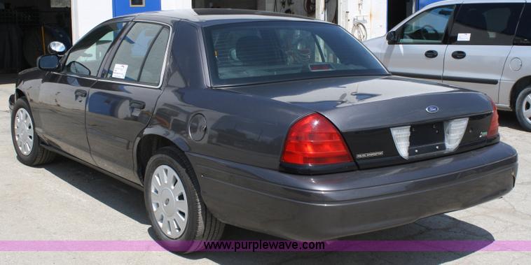 image for item A2227 2009 Ford Crown Victoria Police Interceptor