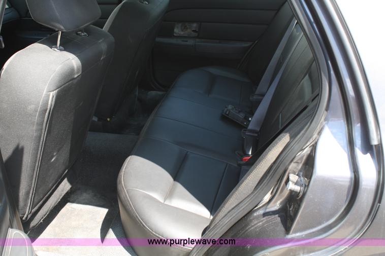 image for item A2227 2009 Ford Crown Victoria Police Interceptor