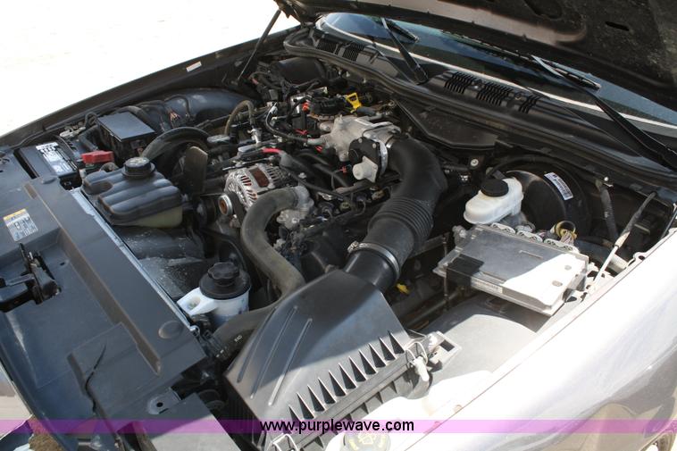 image for item A2227 2009 Ford Crown Victoria Police Interceptor