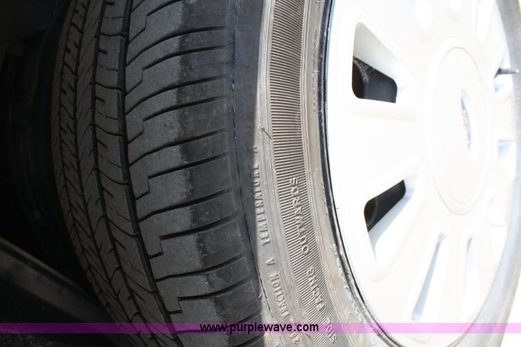 image for item A2227 2009 Ford Crown Victoria Police Interceptor