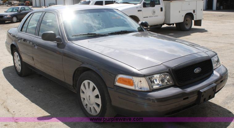 image for item A2229 2009 Ford Crown Victoria Police Interceptor