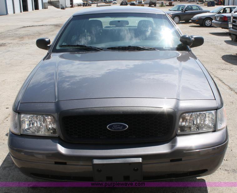 image for item A2229 2009 Ford Crown Victoria Police Interceptor