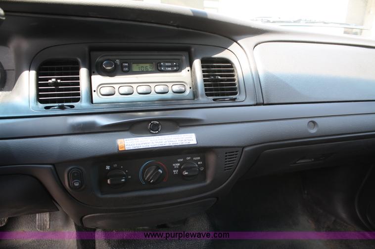 image for item A2229 2009 Ford Crown Victoria Police Interceptor