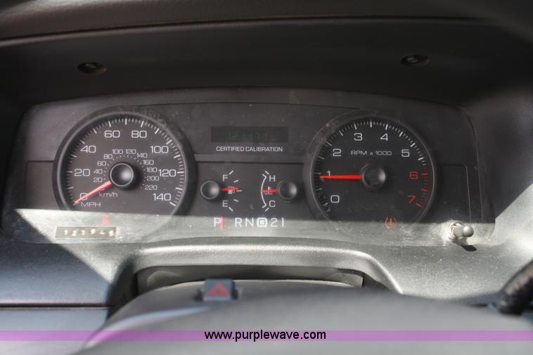 image for item A2230 2008 Ford Crown Victoria Police Interceptor