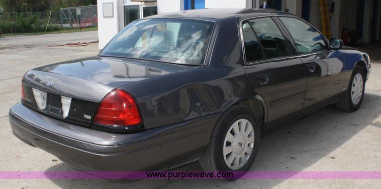 image for item A2231 2009 Ford Crown Victoria Police Interceptor