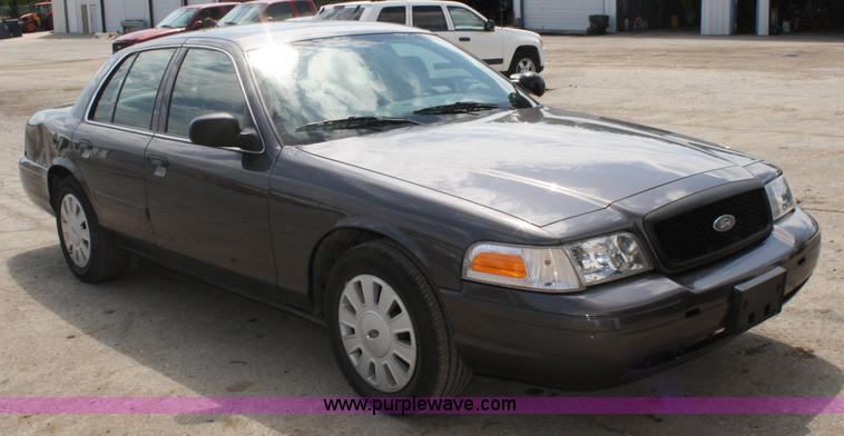 image for item A2231 2009 Ford Crown Victoria Police Interceptor