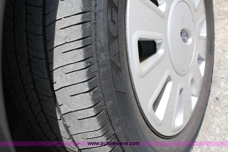 image for item A2231 2009 Ford Crown Victoria Police Interceptor