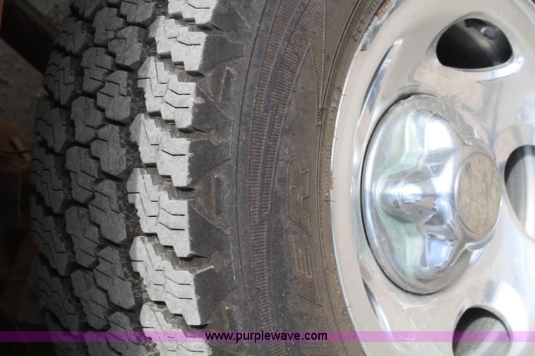 image for item A2235 2000 Ford F150 extended cab pickup truck