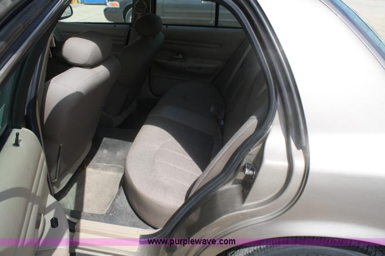 image for item A2236 2002 Ford Crown Victoria Police Interceptor