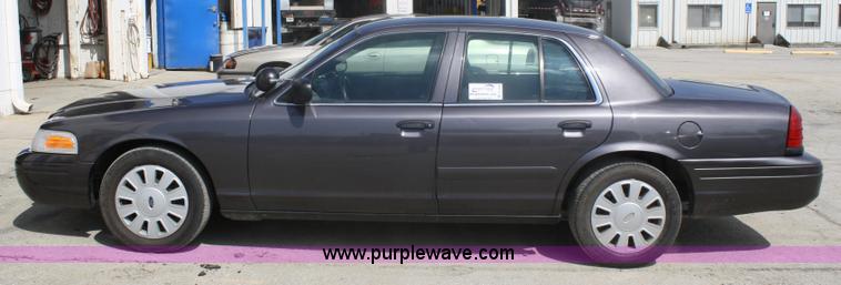 image for item A2238 2008 Ford Crown Victoria Police Interceptor
