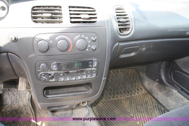 image for item A2244 2004 Dodge Intrepid SE