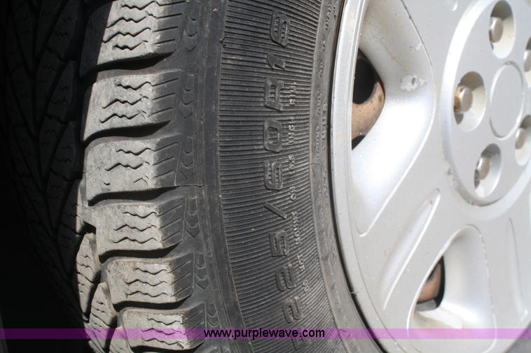 image for item A2244 2004 Dodge Intrepid SE