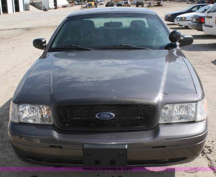 image for item A2246 2008 Ford Crown Victoria Police Interceptor