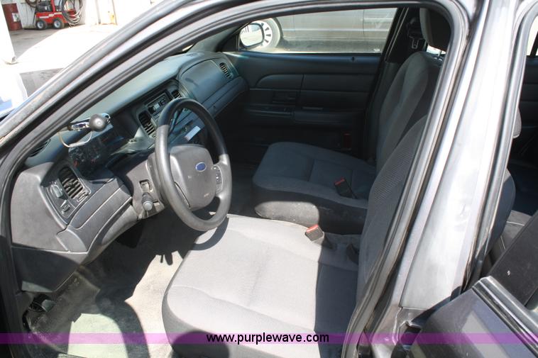 image for item A2246 2008 Ford Crown Victoria Police Interceptor