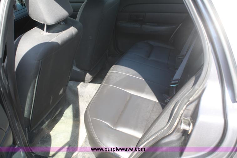 image for item A2246 2008 Ford Crown Victoria Police Interceptor