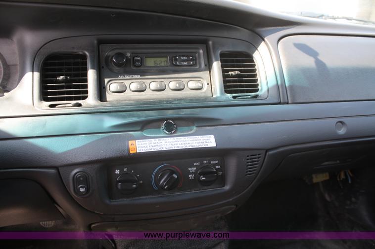 image for item A2246 2008 Ford Crown Victoria Police Interceptor