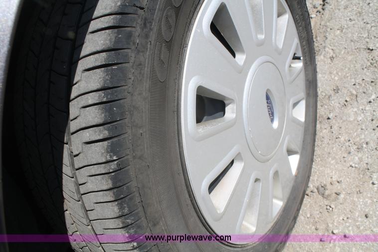 image for item A2246 2008 Ford Crown Victoria Police Interceptor