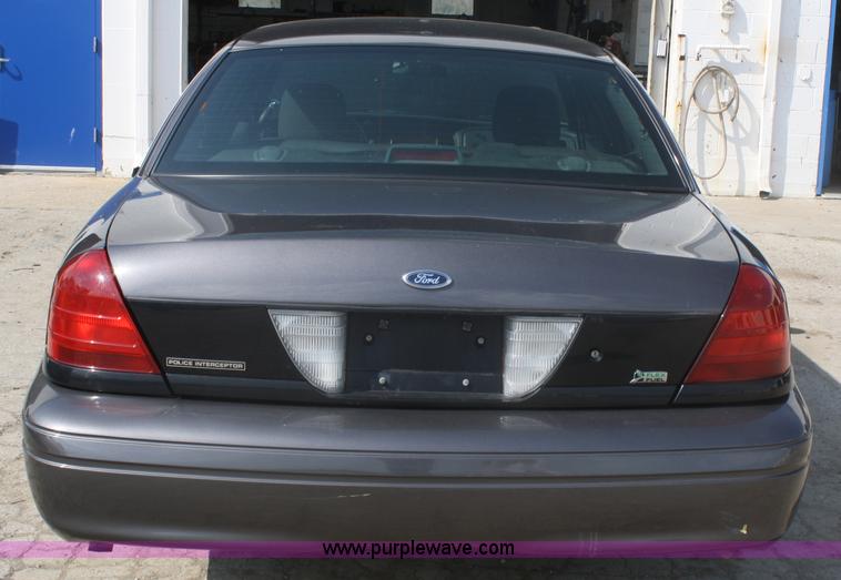 image for item A2247 2009 Ford Crown Victoria Police Interceptor