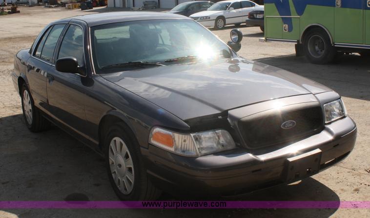 image for item A2247 2009 Ford Crown Victoria Police Interceptor