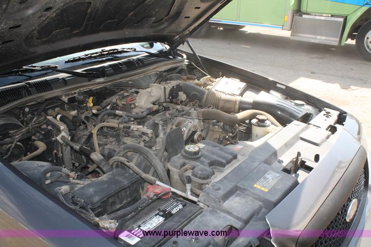 image for item A2247 2009 Ford Crown Victoria Police Interceptor