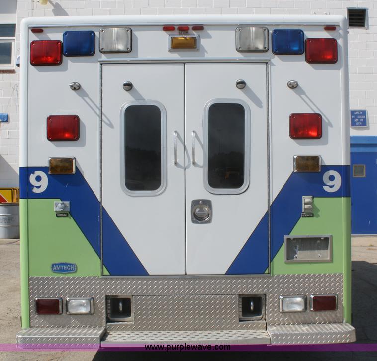 image for item A2248 1998 Freightliner FL60 ambulance