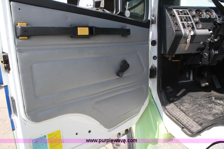 image for item A2248 1998 Freightliner FL60 ambulance