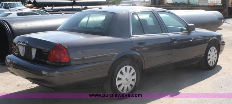 image for item A2252 2008 Ford Crown Victoria Police Interceptor