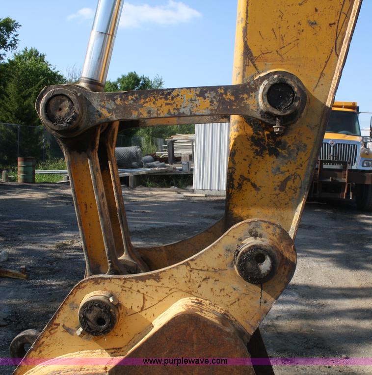 image for item A2254 1987 John Deere 690D-LC excavator