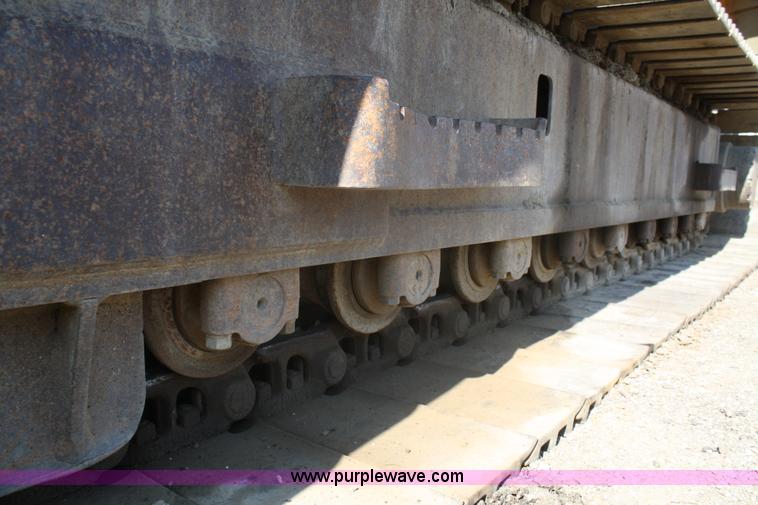 image for item A2254 1987 John Deere 690D-LC excavator