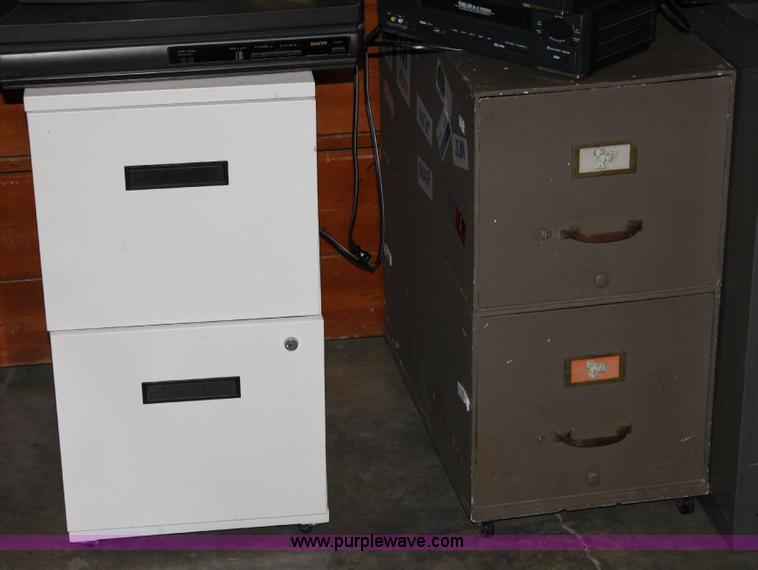 image for item A2629 (32) assorted filing cabinets
