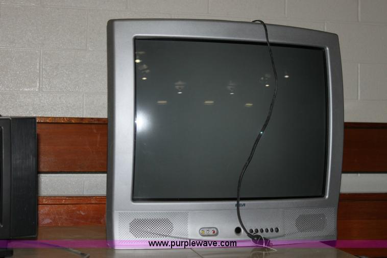 image for item A2630 Assorted electronics