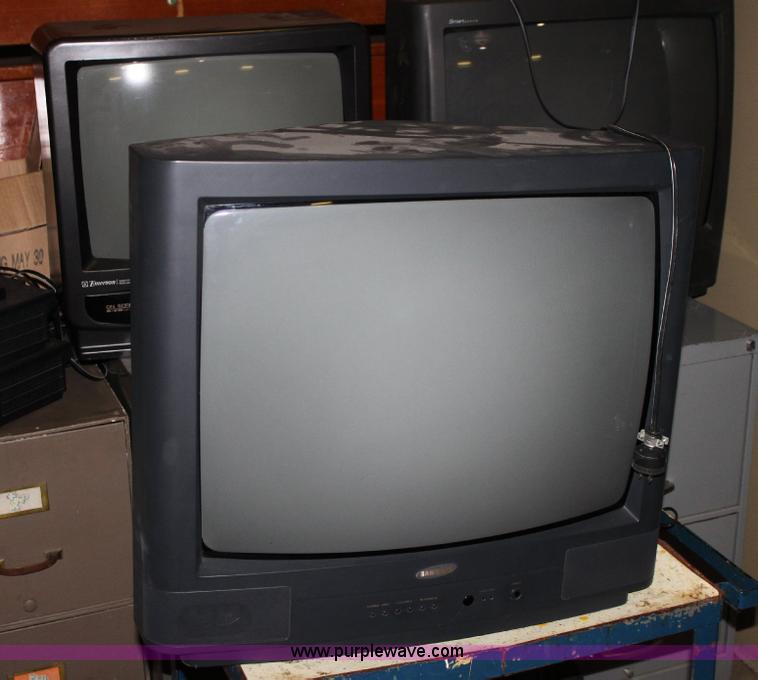 image for item A2630 Assorted electronics