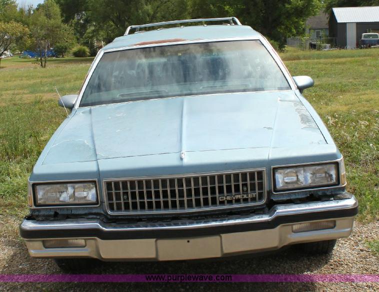 image for item A2631 1989 Chevrolet Caprice Classic