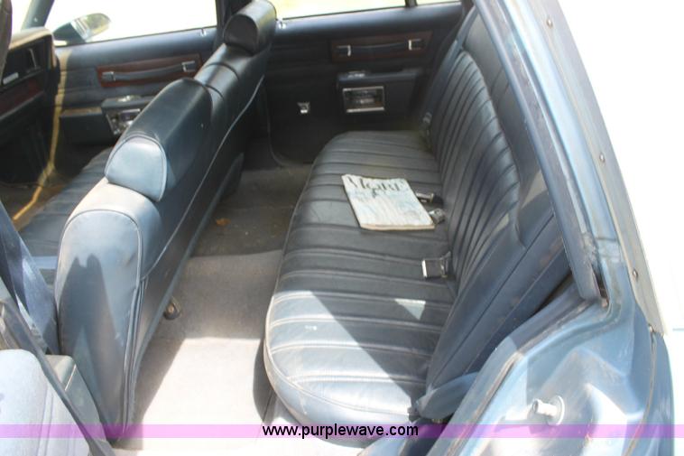 image for item A2631 1989 Chevrolet Caprice Classic