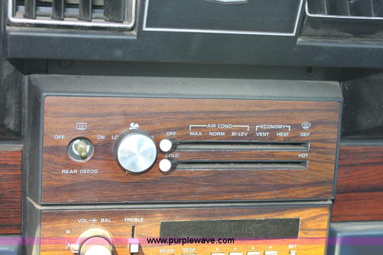 image for item A2631 1989 Chevrolet Caprice Classic