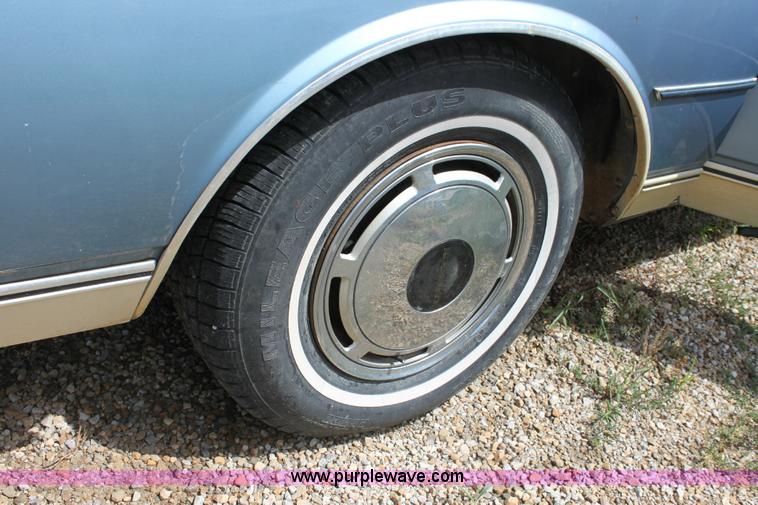 image for item A2631 1989 Chevrolet Caprice Classic