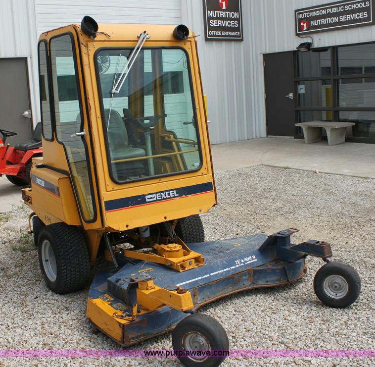 image for item A2675 Hustler Excel 4300 lawn mower