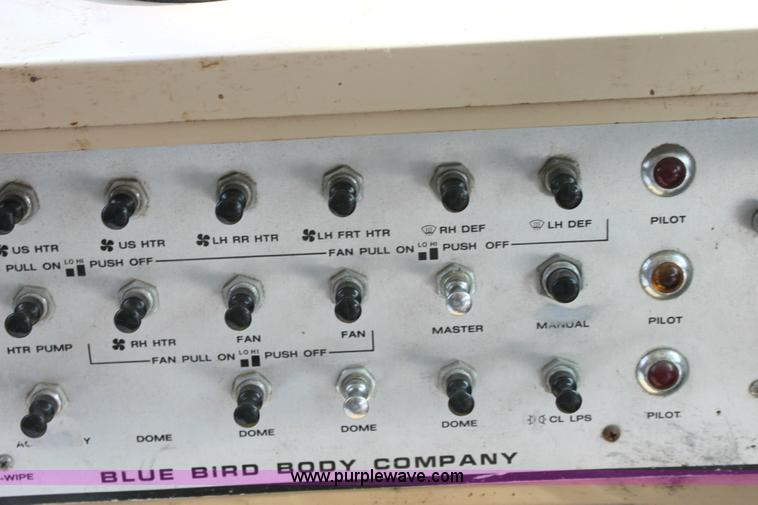 image for item A2680 1988 Ford Bluebird B700 school bus