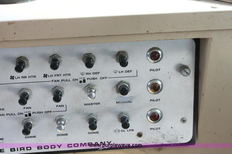 image for item A2680 1988 Ford Bluebird B700 school bus