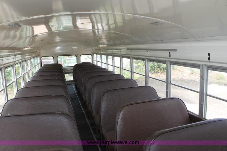 image for item A2680 1988 Ford Bluebird B700 school bus