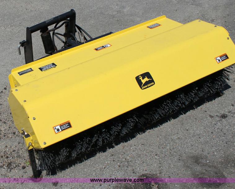 image for item A2683 John Deere 445 lawn mower